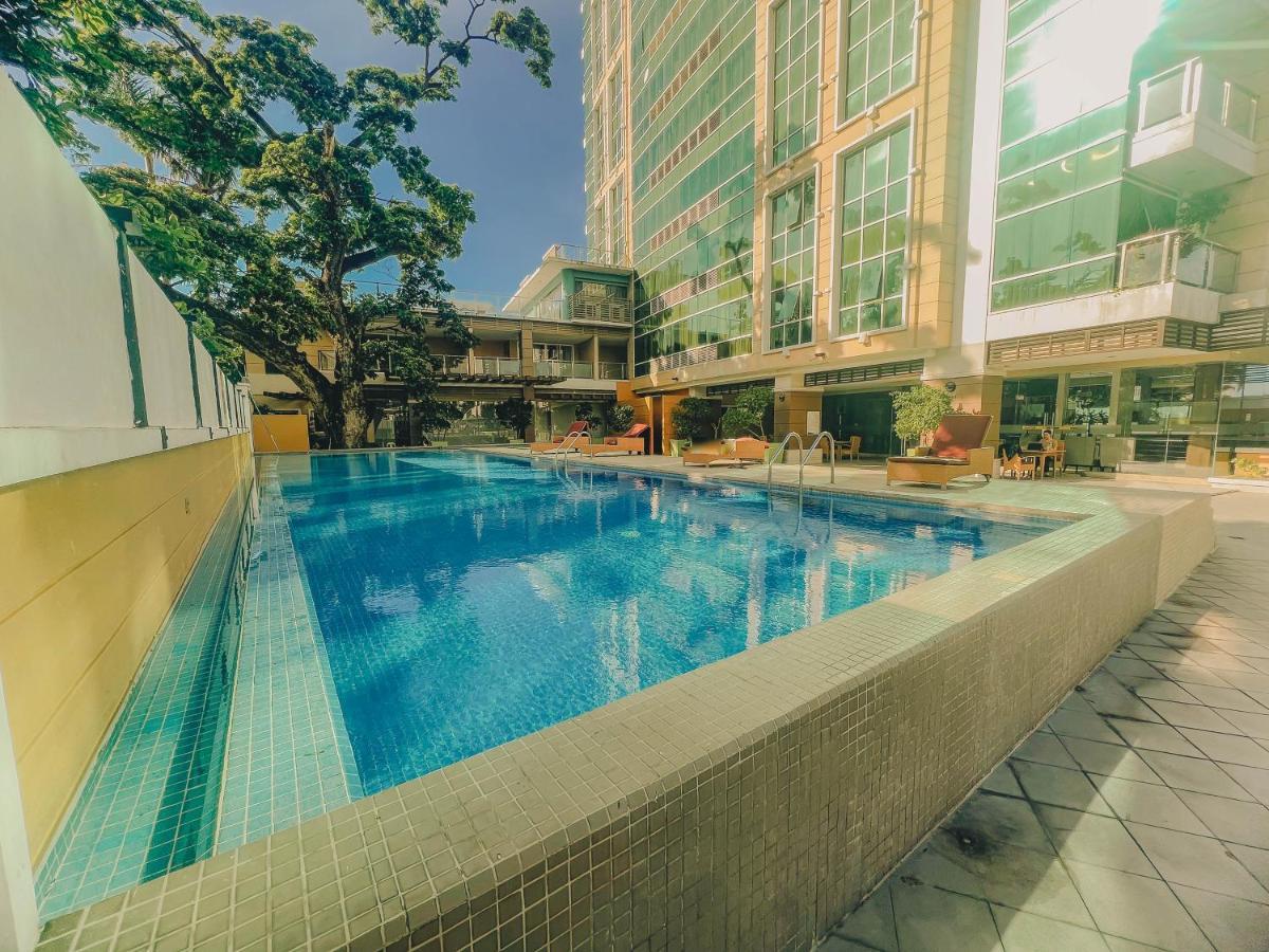 Ayala Mall 10Mins Walk Cebu City Apartment & Pool Exterior photo